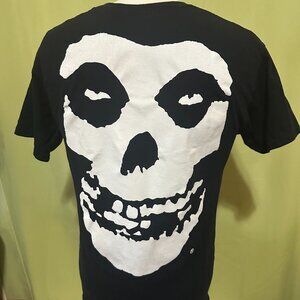 The Misfits Men's Black T-Shirt Size Medium Sheer Crimson Ghost